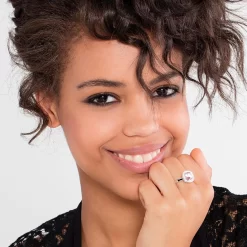 Thomas Sabo BAGUE CORINDON SYNTHÉTIQUE -Mode Bijoux Boutique resizedPt 22b55de76e6a8c7258e4661e8343ff3e 1