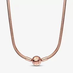COLLIER A CHAINE SERPENTINE PANDORA MOMENTS