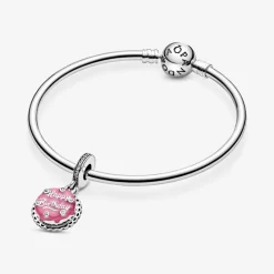 Pandora BRELOQUE GÂTEAU D’ANNIVERSAIRE ROSE ÉMAIL ET CZ -Mode Bijoux Boutique resizedPt ec3ba0369fbb027780ca11526bbe3c44 1